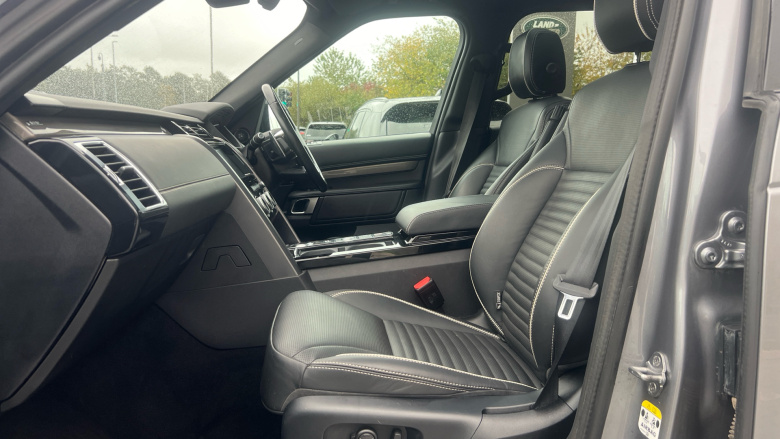 Land Rover Discovery 3.0 SD6 HSE 5dr Auto Diesel Station Wagon